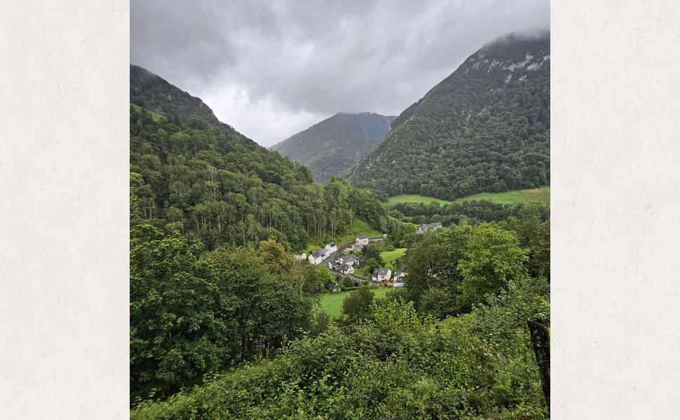 Charmante Maison dans les Pyrenees avec Chalet et Spa, Clé en Mains